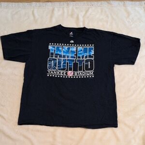 Majestic Navy Yankee Stadium Graphic Tee Size XL